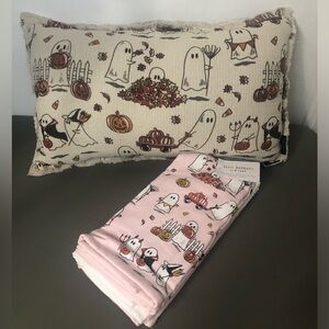 VIRAL Cynthia Rowley Ghost Trick or Treat Pillow & Kitchen Towel Set NWT